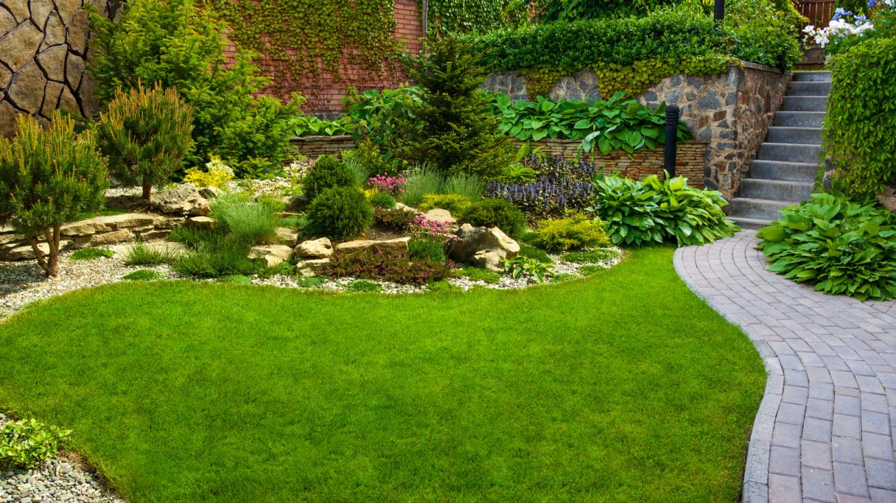 20 Incredible Before And After Backyard Makeovers